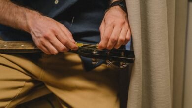 cost to restring a guitar